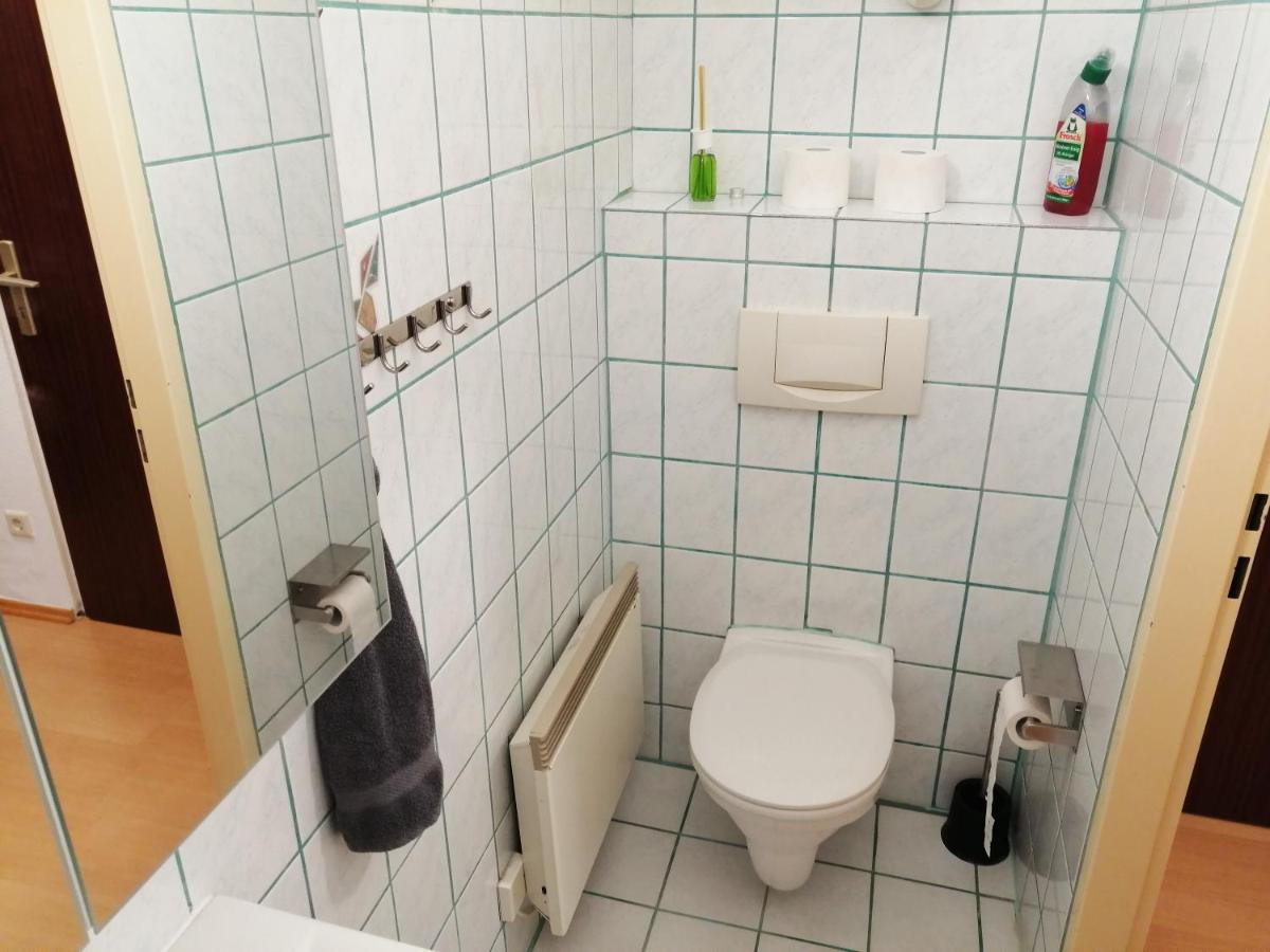& Near Reumannplatz Appartement