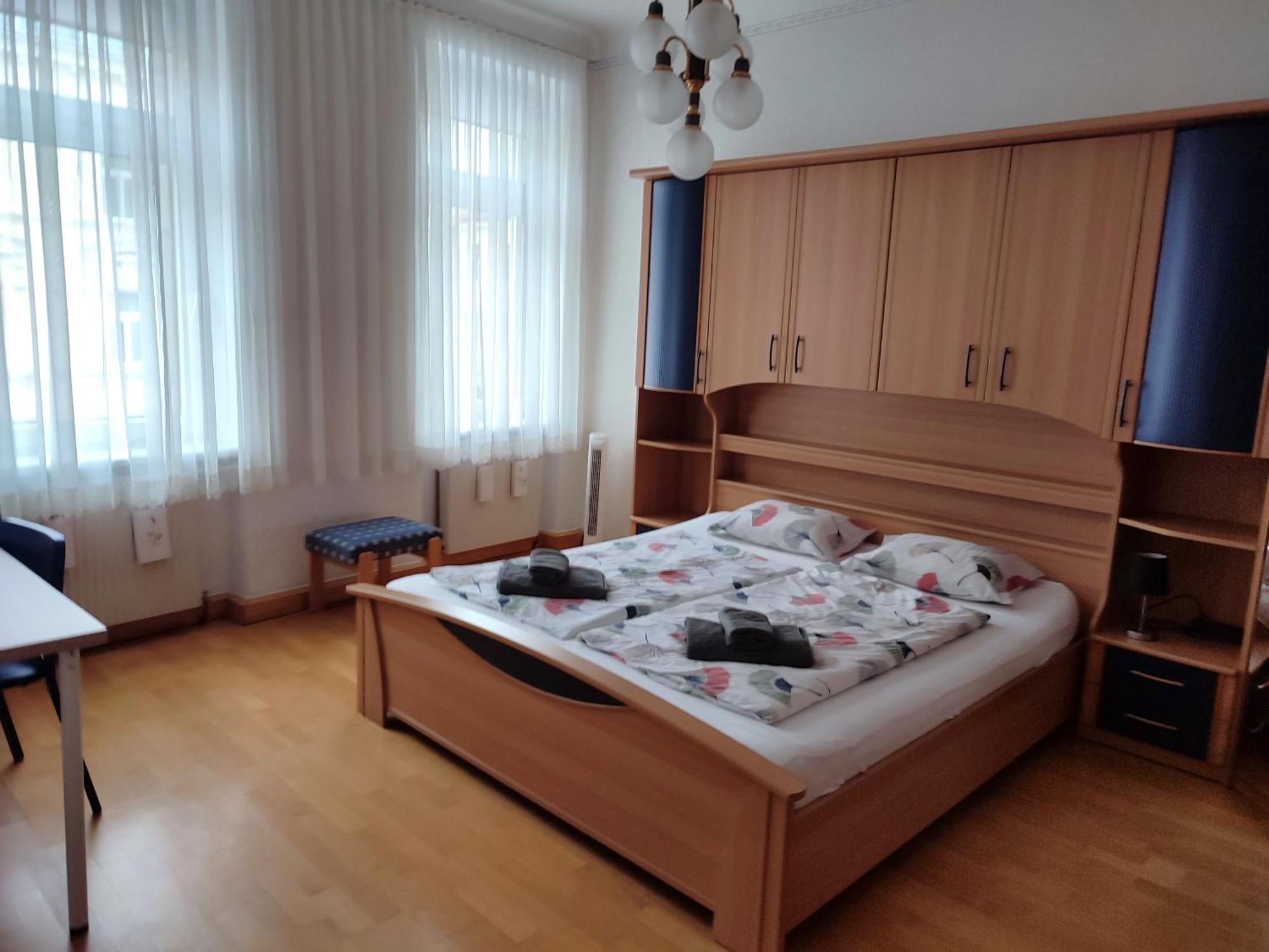 & Near Reumannplatz Appartement *