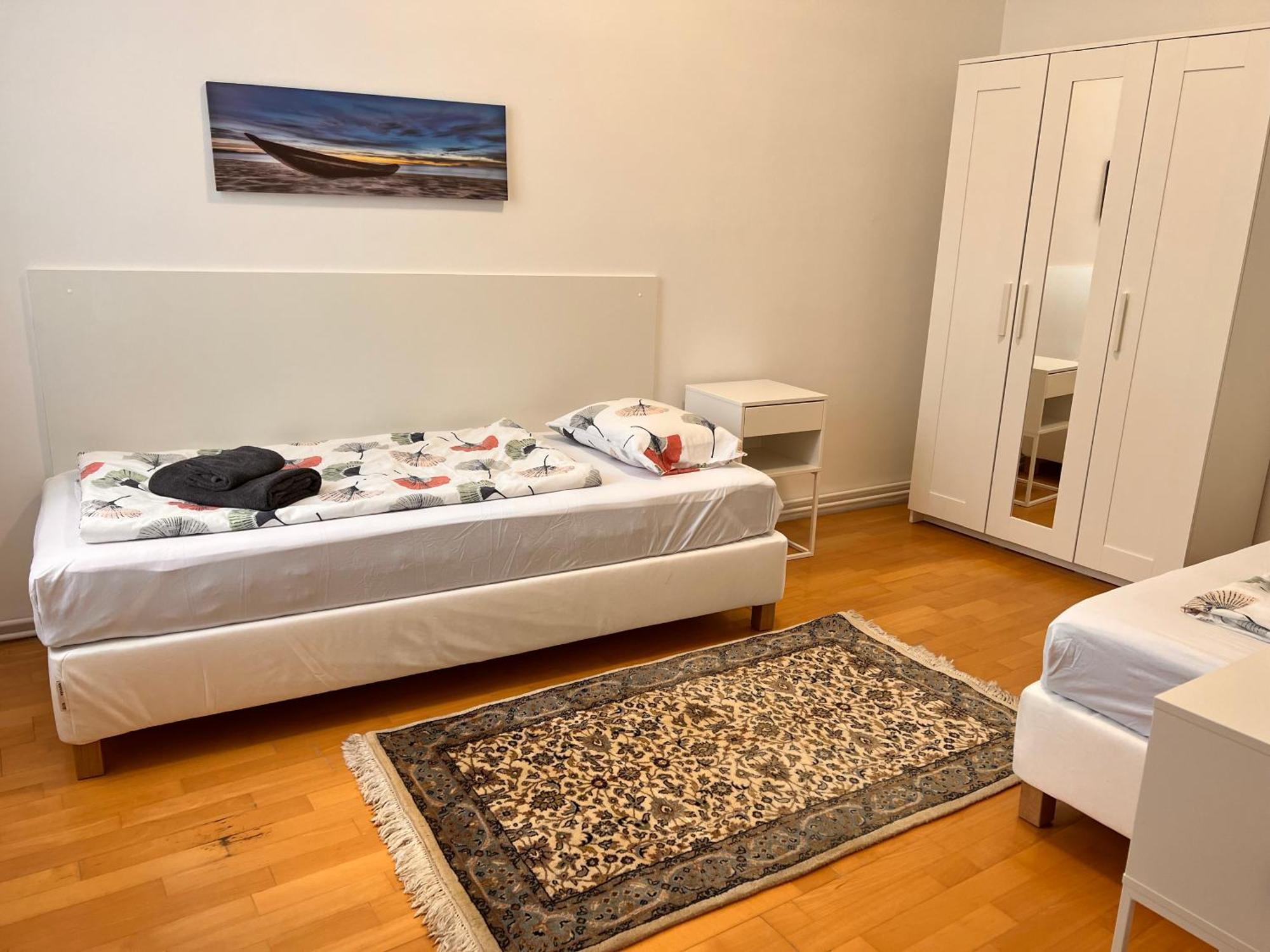 & Near Reumannplatz Appartement
