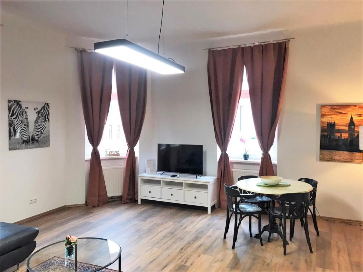 Apartament & Near Reumannplatz